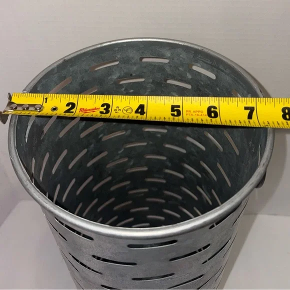 16” Galvinized Metal Olive Bucket - Picture 4 of 4